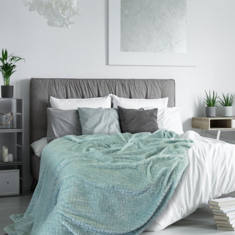 Príjemne mäkká deka mätovo zelenej farby