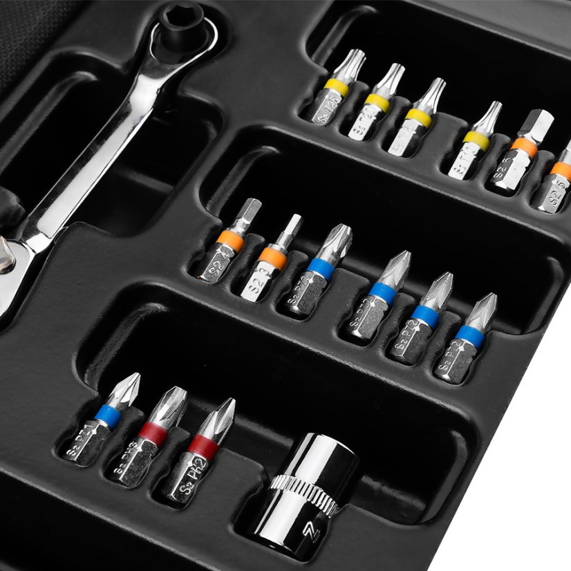 Adventný kalendár s náradím NEO TOOLS – 38-dielna sada bitov, hlavíc a mini račne