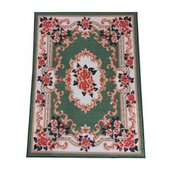 Krásný zelený koberec s květinovým vzorem