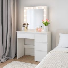 Toaletný stolík so svetielkami a šuflíkmi