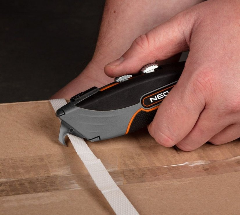 NEO TOOLS Coltello a prolunga universale