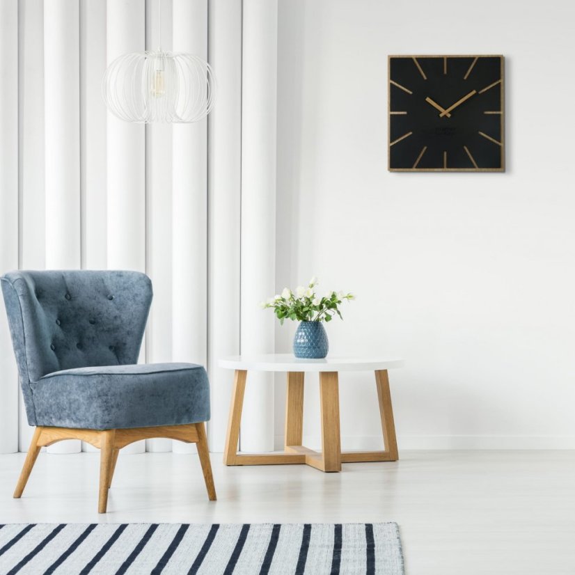 Brillante, schwarze, schlichte Wanduhr für modernes Interieur, 40cm