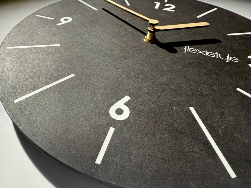 Designové nástěnné hodiny ve skandinávském stylu - 30 cm