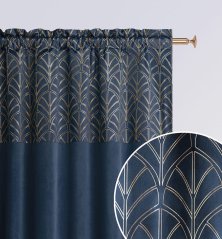 Tmavomodrý zatemňujúci záves s elegantným vzorom na riasiacu pásku 140x280 cm Tmavomodrý zatemňujúci záves s elegantným vzorom na riasiacu pásku 140x280 cm