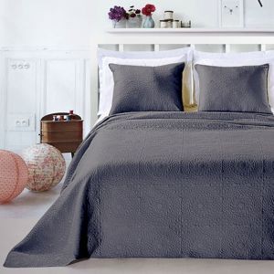Elegantní přehoz na postel v šedé barvě s dokonalým květinovým vzorem + povlak na polštář, 220 x 240 cm