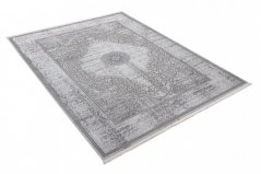 Ексклузивен сив килим с бяла ориенталска шарка