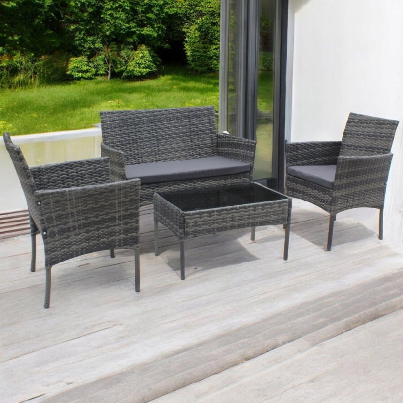 Kerti garnitúra kanapéval, fotelekkel és fekete üvegből készült asztallal