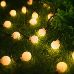 Vianočná reťaz guličky 100 LED - 10 m - 8 režimov