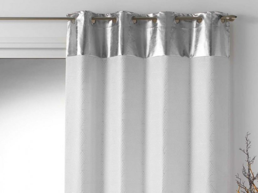 Luxuriöser Vorhang mit silbernem Oberteil und Ornament 140 x 240 cm