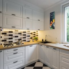Design-Küchenuhr mit Gewürzen