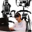 Bequemer Gaming-Stuhl in Schwarz und Weiß