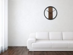 Braune Wanduhr aus Holz mit Durchmesser 50cm