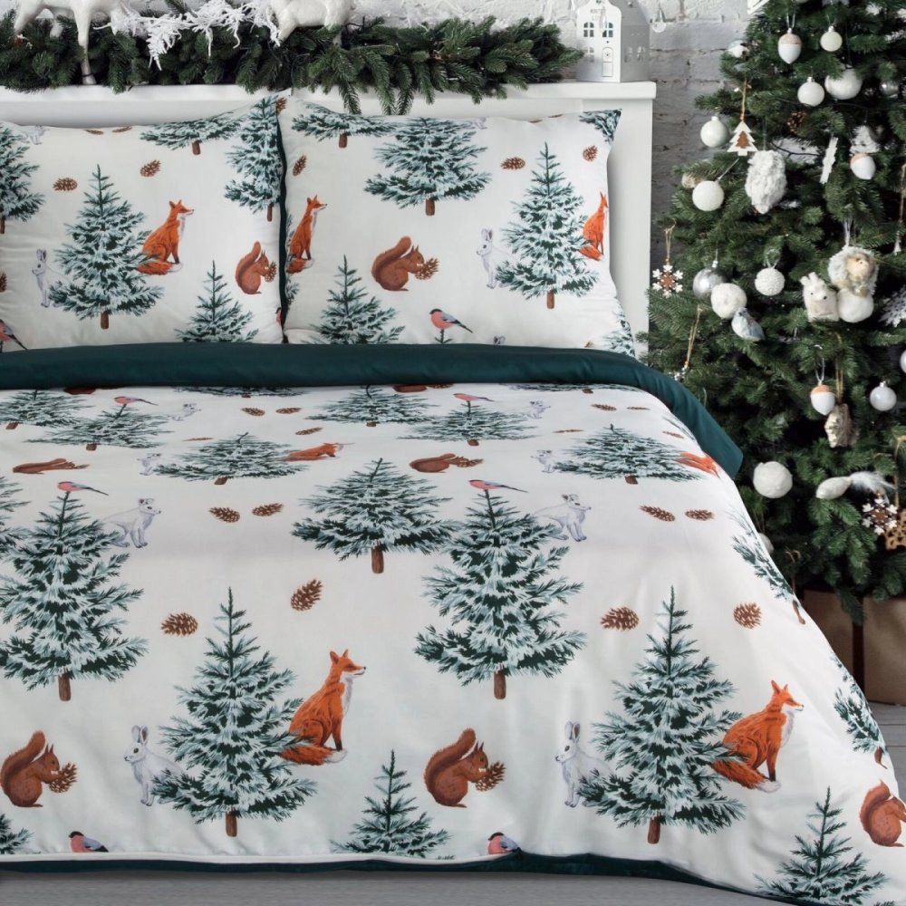 Vianočnéobliečkyzmikrovlákna–bielo-zelenéslesnýmizvieratkami3časti:1ks200x220+2ks70x8069995_125939