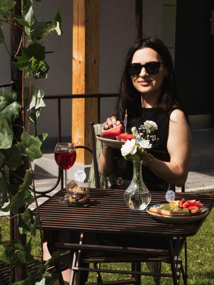Mobilier de grădină, masă + scaune - bronz antic