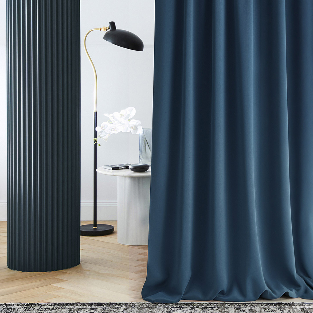 Draperie care întunecă, albastru închis, cu cercuri 140 x 250 cm