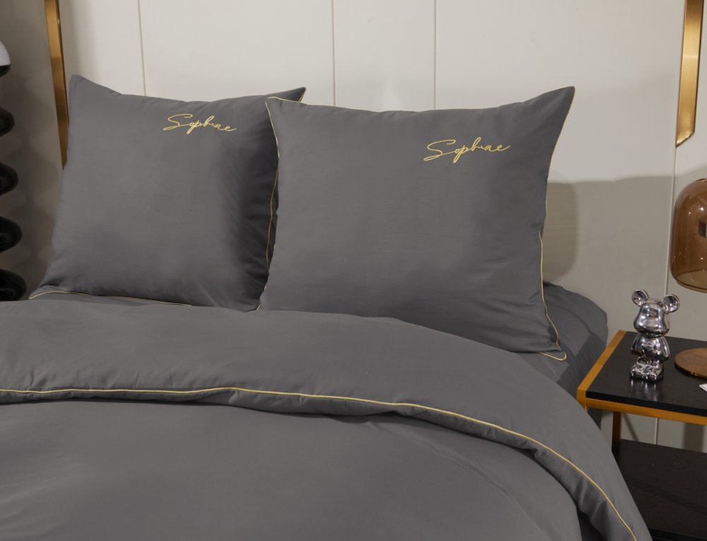 Elegantnégrafitovéposteľnéobliečkysozlatouvýšivkoualemom4časti:1ks160x200+2ks70x80+plachta70810_126942
