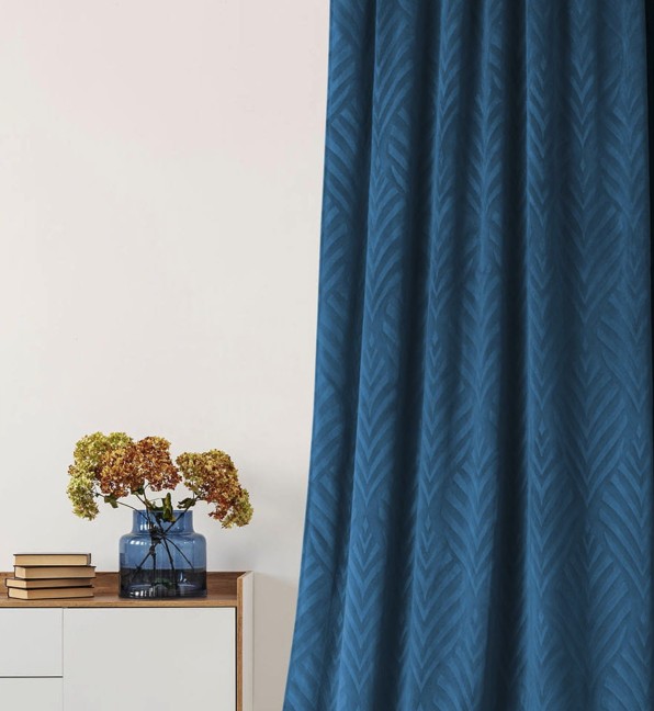 Vzorovanýhotovýzávestmavomodrý140x280cm